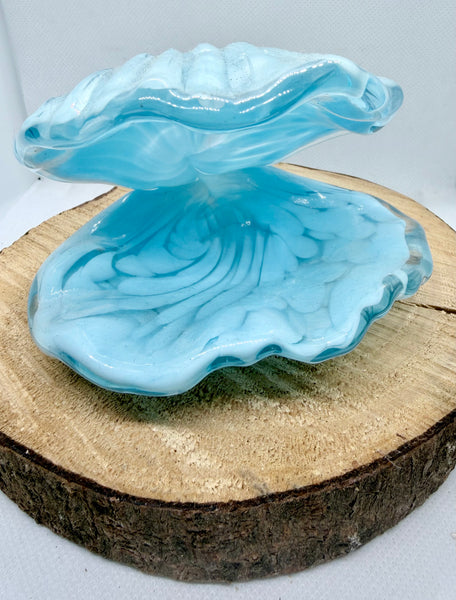 Glass Pearl Shell -soft blue