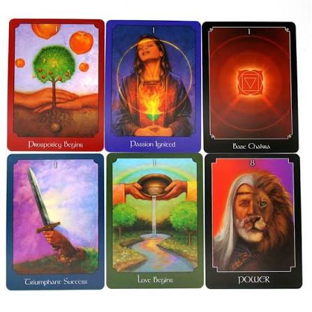 The psychic tarot-oracle deck