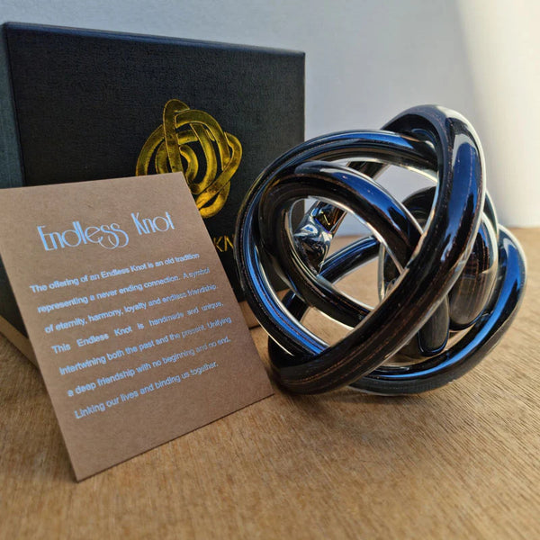 Endless Knot Black and Gold