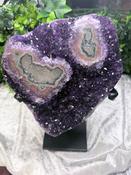 Amethyst Display Piece w/stand