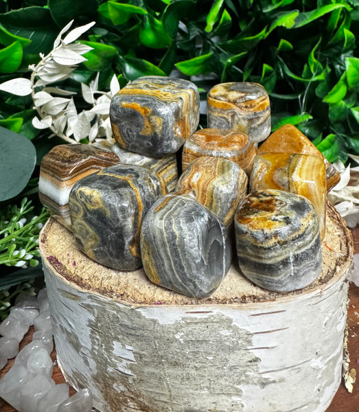 Bumblebee Calcite Cubes