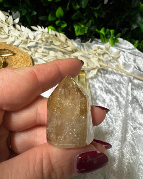 Citrine Points