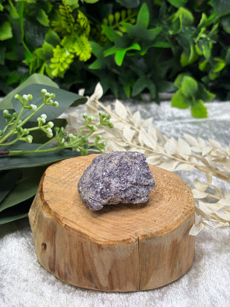 Lepidolite Raw