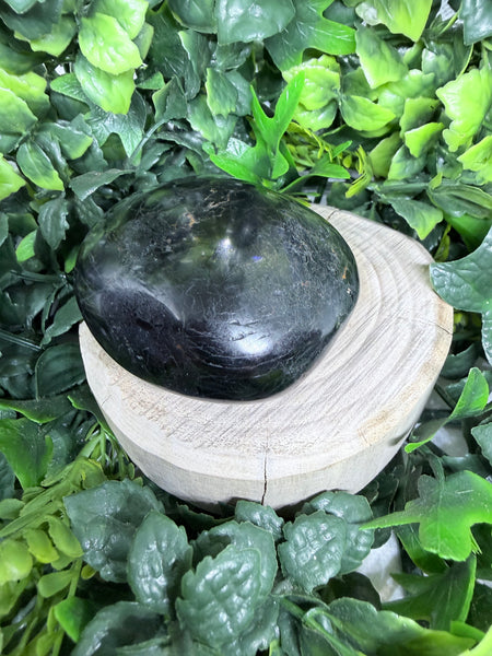 Black Tourmaline Palm Stone