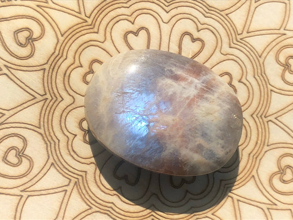 Natural Moonstone Palm Stone