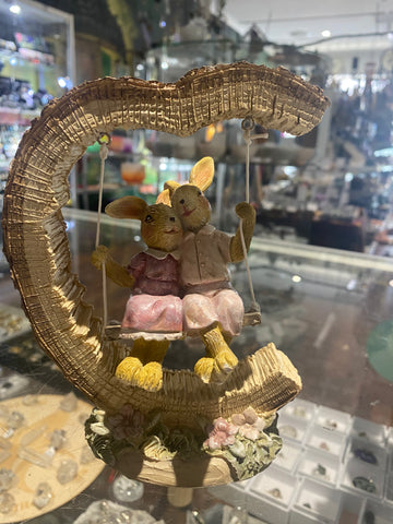 Rabbit love swing