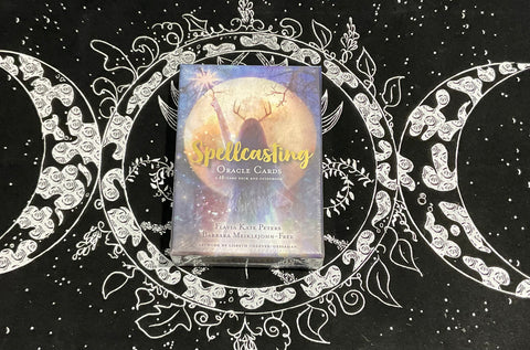Spell casting oracle cards