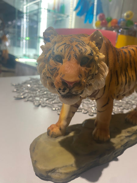 Tiger on base